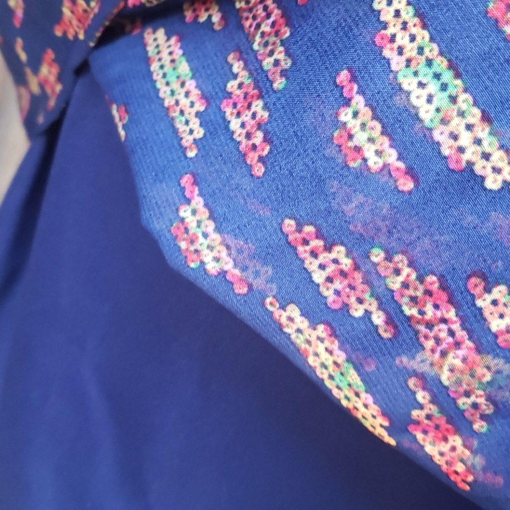 Mid-sleeve dress - Picture 7 of 7